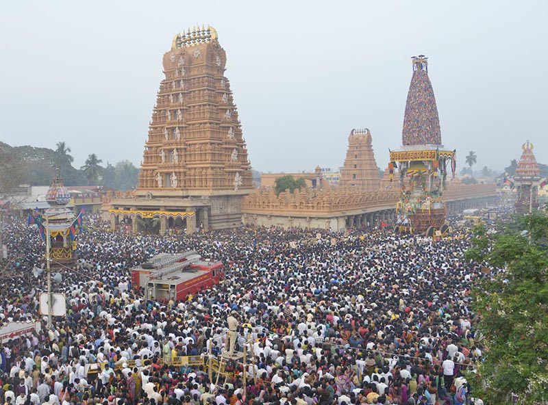 ಮೈಸೂರು: ವಿಜೃಂಭಣೆಯಿಂದ ಜರುಗಿದ ಶ್ರೀಕಂಠೇಶ್ವರಸ್ವಾಮಿ ಗೌಥಮ ಪಂಚಮಹಾ ರಥೋತ್ಸವ